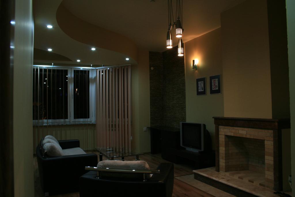 Hôtel Light House à Batoumi Extérieur photo